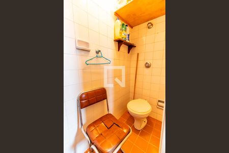 Apartamento para alugar com 65m², 2 quartos e 1 vaga Apartamento para alugar com 65m², 2 quartos e 1 vagaBanheiro de Serviço