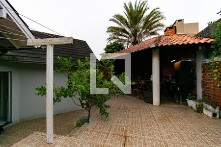 Casa à venda com 182m², 3 quartos e 4 vagasÁrea externa 