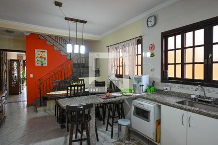 Casa à venda com 300m², 3 quartos e 4 vagas Casa à venda com 300m², 3 quartos e 4 vagasCozinha