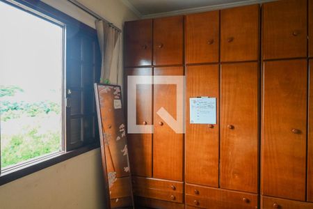 Casa à venda com 300m², 3 quartos e 4 vagas Casa à venda com 300m², 3 quartos e 4 vagasQuarto 3