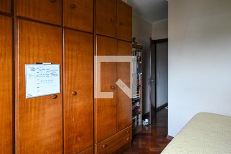 Casa à venda com 300m², 3 quartos e 4 vagas Casa à venda com 300m², 3 quartos e 4 vagasQuarto 3