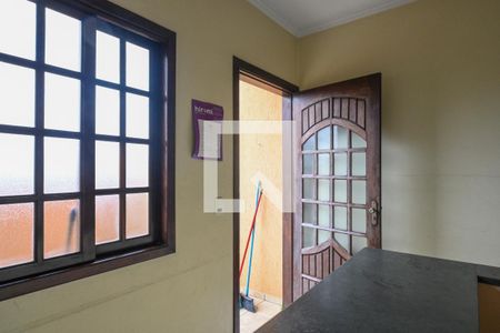 Casa à venda com 300m², 3 quartos e 4 vagas Casa à venda com 300m², 3 quartos e 4 vagasArea de Serviço