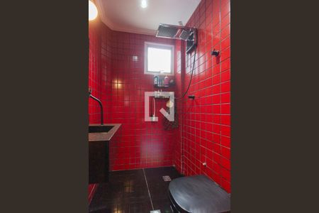 Apartamento à venda com 186m², 3 quartos e 3 vagasBanheiro da suíte