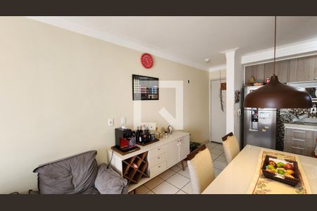 Sala de apartamento à venda com 2 quartos, 64m² em Jardim Tamoio, Jundiaí