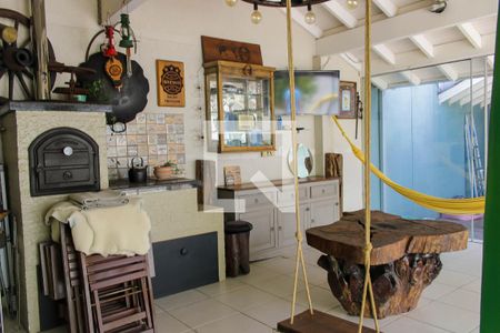 Casa à venda com 212m², 3 quartos e 2 vagas Casa à venda com 212m², 3 quartos e 2 vagasEspaço Gourmet