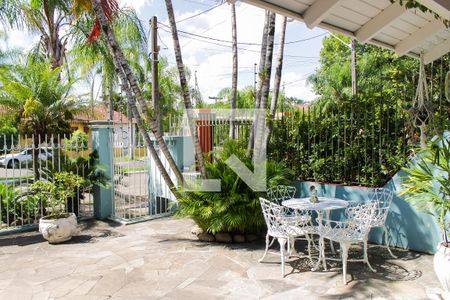 Casa à venda com 212m², 3 quartos e 2 vagas Casa à venda com 212m², 3 quartos e 2 vagasJardim