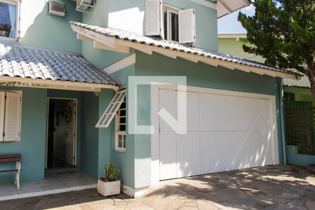 Casa à venda com 212m², 3 quartos e 2 vagas Casa à venda com 212m², 3 quartos e 2 vagasJardim