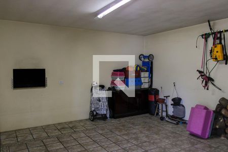 Casa à venda com 212m², 3 quartos e 2 vagas Casa à venda com 212m², 3 quartos e 2 vagasGaragem