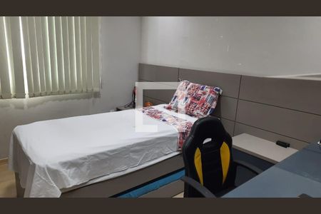 Casa à venda com 200m², 3 quartos e 3 vagas Casa à venda com 200m², 3 quartos e 3 vagasQuarto 1