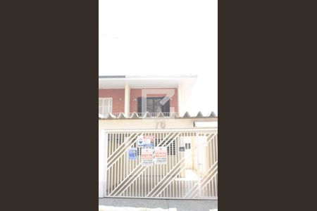 Casa à venda com 180m², 4 quartos e 2 vagasFachada