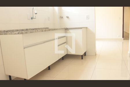 Casa à venda com 180m², 4 quartos e 2 vagasCozinha