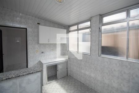Casa à venda com 240m², 2 quartos e 4 vagas Casa à venda com 240m², 2 quartos e 4 vagasÁrea de Serviço Casa 2