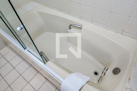 Apartamento à venda com 48m², 1 quarto e 1 vaga Apartamento à venda com 48m², 1 quarto e 1 vagaBanheiro