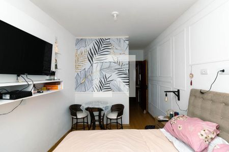 Suíte de casa para alugar com 2 quartos, 120m² em Jardim Danfer, São Paulo