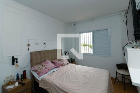 Suíte de casa para alugar com 2 quartos, 120m² em Jardim Danfer, São Paulo