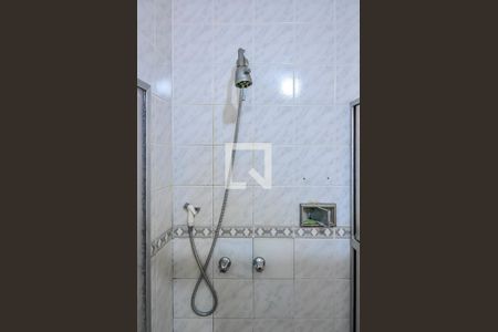 Casa à venda com 350m², 5 quartos e 5 vagasBanheiro da Suíte 1