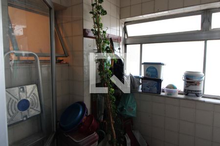 Apartamento à venda com 83m², 2 quartos e 1 vagaÁrea de Serviço