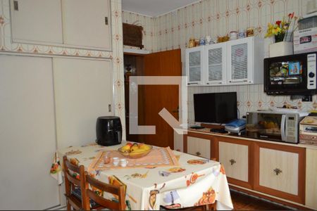 Casa à venda com 133m², 3 quartos e 1 vagaCozinha