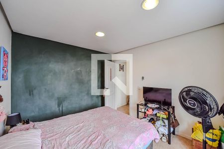 Casa à venda com 220m², 4 quartos e 2 vagas Casa à venda com 220m², 4 quartos e 2 vagasQuarto 3