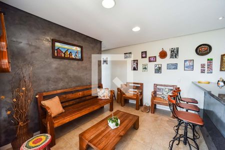 Casa à venda com 220m², 4 quartos e 2 vagas Casa à venda com 220m², 4 quartos e 2 vagasEspaço Gourmet