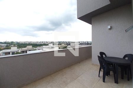 Casa de condomínio à venda com 260m², 3 quartos e 4 vagas Casa de condomínio à venda com 260m², 3 quartos e 4 vagasVaranda da Suíte 2