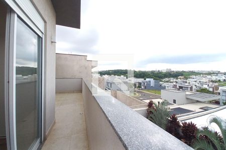 Casa de condomínio à venda com 260m², 3 quartos e 4 vagas Casa de condomínio à venda com 260m², 3 quartos e 4 vagasVaranda da Suíte 3