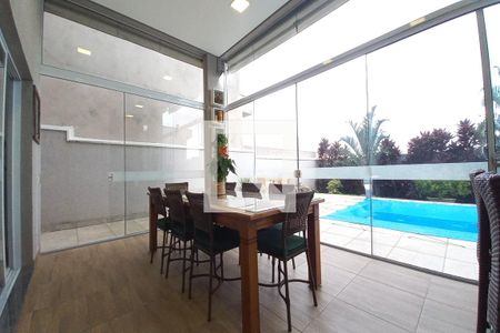 Casa de condomínio à venda com 260m², 3 quartos e 4 vagas Casa de condomínio à venda com 260m², 3 quartos e 4 vagasÁrea gourmet