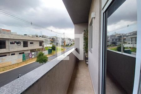 Casa de condomínio à venda com 260m², 3 quartos e 4 vagas Casa de condomínio à venda com 260m², 3 quartos e 4 vagasVaranda da Suíte 1