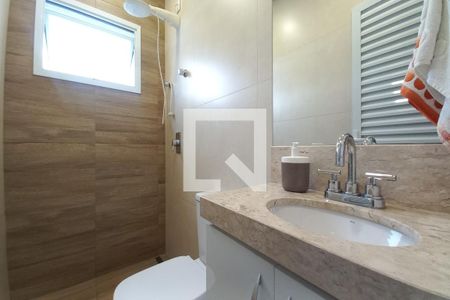 Casa de condomínio à venda com 260m², 3 quartos e 4 vagas Casa de condomínio à venda com 260m², 3 quartos e 4 vagasBanheiro de Serviço