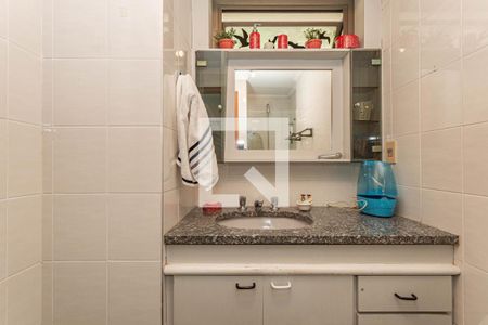 Apartamento à venda com 189m², 3 quartos e 2 vagasBanheiro Suíte 1 