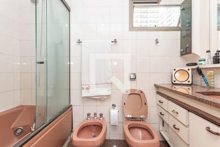 Apartamento à venda com 189m², 3 quartos e 2 vagasBanheiro