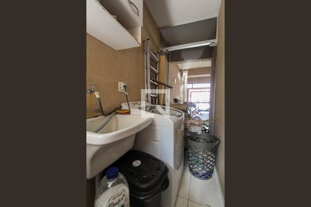 Casa à venda com 130m², 3 quartos e 3 vagas Casa à venda com 130m², 3 quartos e 3 vagasÁrea de Serviço