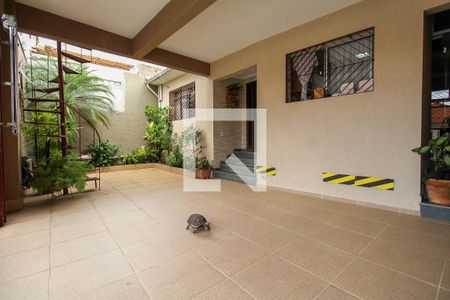 Casa à venda com 130m², 3 quartos e 3 vagas Casa à venda com 130m², 3 quartos e 3 vagasGaragem