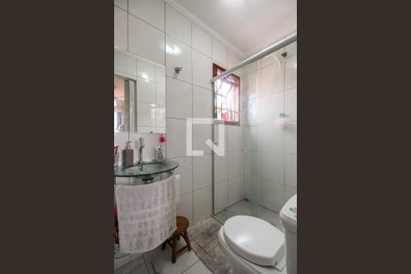 Casa à venda com 130m², 3 quartos e 3 vagas Casa à venda com 130m², 3 quartos e 3 vagasBanheiro da Suíte