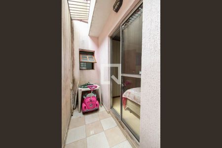 Casa à venda com 130m², 3 quartos e 3 vagas Casa à venda com 130m², 3 quartos e 3 vagasÁrea do Quarto 2