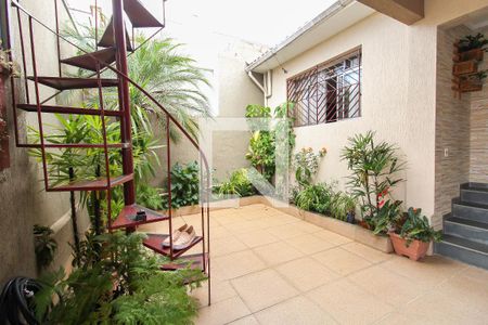Casa à venda com 130m², 3 quartos e 3 vagas Casa à venda com 130m², 3 quartos e 3 vagasGaragem