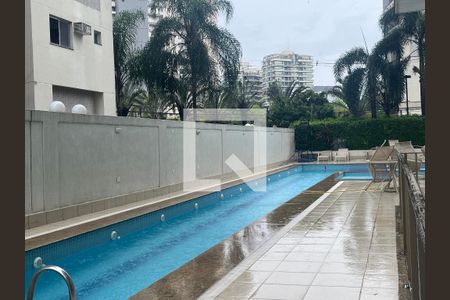 Apartamento para alugar com 80m², 2 quartos e 1 vaga Apartamento para alugar com 80m², 2 quartos e 1 vagaÁrea comum - Piscina