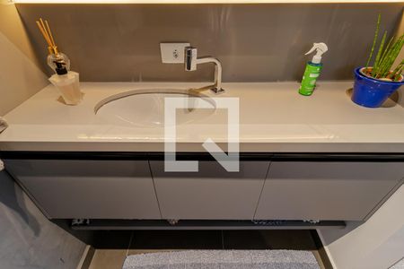 Apartamento à venda com 57m², 1 quarto e 1 vaga Apartamento à venda com 57m², 1 quarto e 1 vagaBanheiro da Suíte