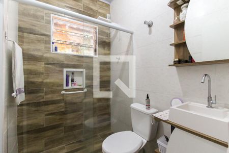 Casa à venda com 150m², 5 quartos e 2 vagas Casa à venda com 150m², 5 quartos e 2 vagasBanheiro Casa 1