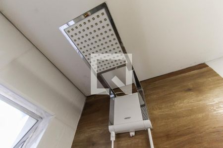 Casa à venda com 150m², 5 quartos e 2 vagas Casa à venda com 150m², 5 quartos e 2 vagasBanheiro casa 2