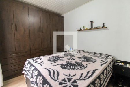 Casa à venda com 150m², 5 quartos e 2 vagas Casa à venda com 150m², 5 quartos e 2 vagasQuarto 1 casa 3