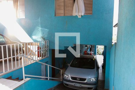 Casa à venda com 320m², 3 quartos e 3 vagas Casa à venda com 320m², 3 quartos e 3 vagasGaragem