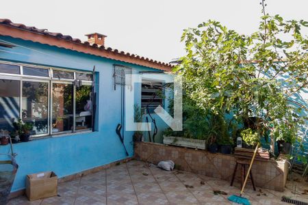 Casa à venda com 320m², 3 quartos e 3 vagas Casa à venda com 320m², 3 quartos e 3 vagasÁrea comum