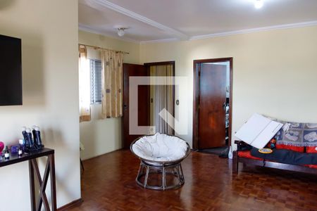 Casa à venda com 320m², 3 quartos e 3 vagas Casa à venda com 320m², 3 quartos e 3 vagasQuarto 3 - Suíte