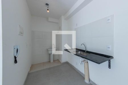 Sala/Cozinha de apartamento para alugar com 2 quartos, 37m² em Vila Prudente, São Paulo