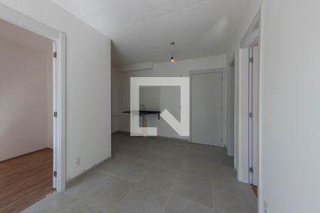 Sala/Cozinha de apartamento para alugar com 2 quartos, 37m² em Vila Prudente, São Paulo