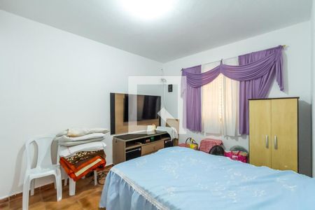 Casa à venda com 160m², 3 quartos e 2 vagas Casa à venda com 160m², 3 quartos e 2 vagasQuarto Edícula