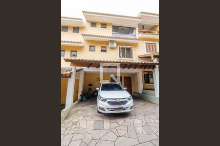 Casa de condomínio à venda com 157m², 3 quartos e 2 vagasFachada