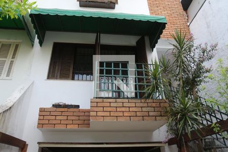 Casa à venda com 200m², 3 quartos e 2 vagasFachada