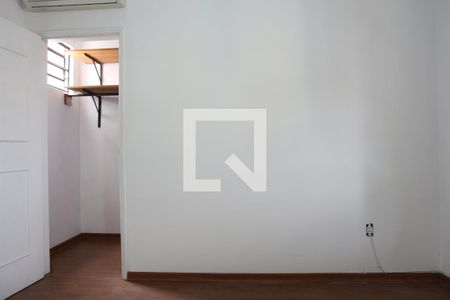 Casa à venda com 200m², 3 quartos e 2 vagasQuarto 4